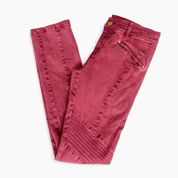 Peruvian Connection Denim - Peruvian Connection Moto Style Skinny Pants in Burgundy Color Size 4
